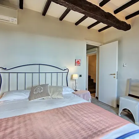 Villa Vicchio 빌라 *